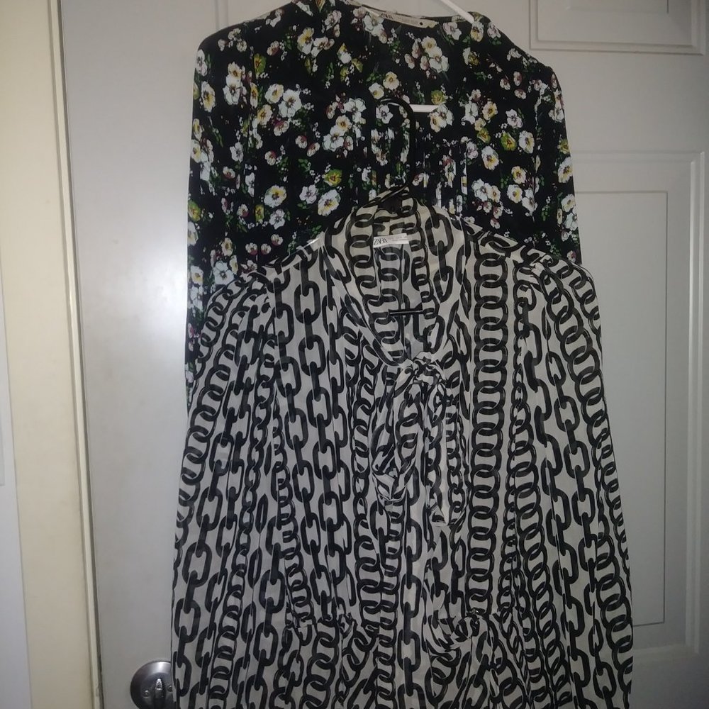 2 ZARA PRINT BLOUSES S [4-6] for 20$ Worn 1X